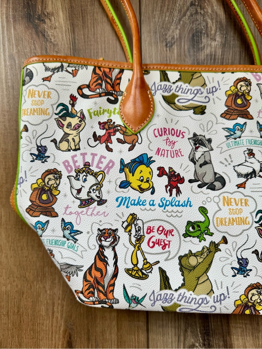 Disney Dooney & Bourke “Sidekicks” Tote Bag | EUC | Large Size | Cream/Green - Picture 11 of 15